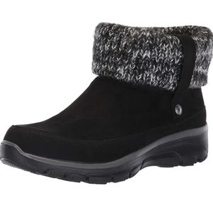 NWT Skechers Easy Going Heighten Shoes